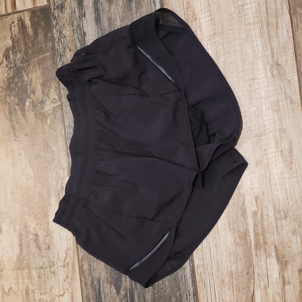 Lululemon workout shorts - small
